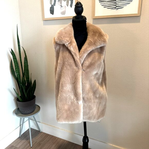 Reiss Jackets & Blazers - Reiss Beige Faux Fur Vest / Gilet – Size Small – Soft Luxury Layer